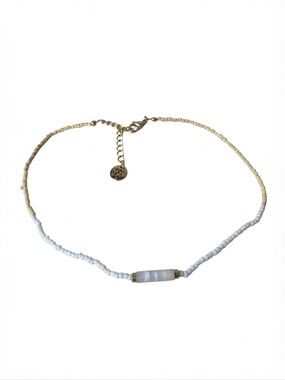 6 pieces of plunder Gold-Accent White Beaded chocker Necklace